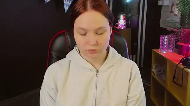 Ruby Dark online show from September 27, 5:45 am