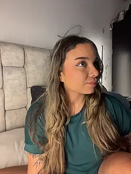 AnnyLopezzz  online show from March 29, 9:53 am