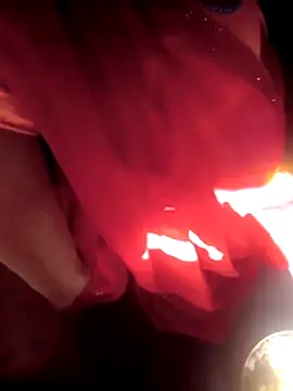 Snapshot of parmila203 chatting on January 10, 6:48 am parmila203 online show from January 10, 6:48 am