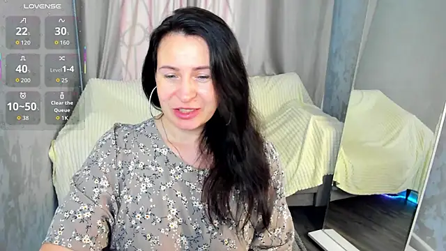 Snapshot of Lea_shadom chatting on June 13, 1:03 am Lea shadom online show from June 13, 1:03 am