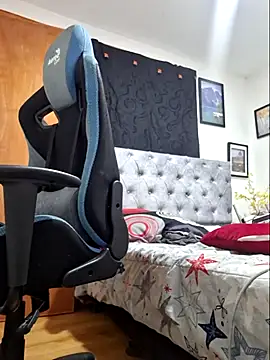 Snapshot of Michael_Lopez_1 chatting on November 7, 11:05 pm Michael Lopez 1 online show from November 7, 11:05 pm