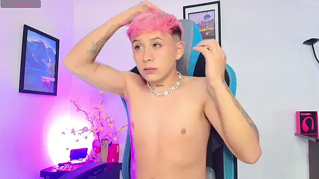 Michael Lopez 1 online show from April 10, 11:04 am