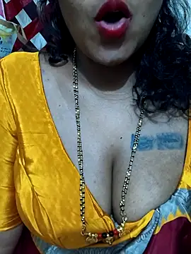 Snapshot of Spoorthi6_Kannada_Telugu chatting on February 21, 4:52 pm Spoorthi6 Kannada Telugu online show from February 21, 4:52 pm