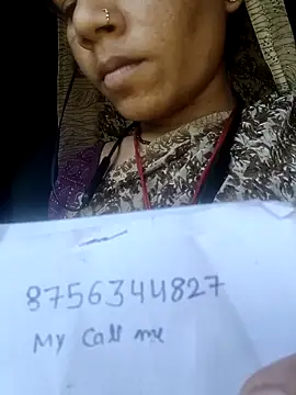 Idhika Handoo online show from September 23, 4:59 am