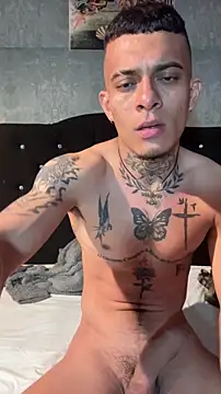 Snapshot of Mrjustin_sebas chatting on February 19, 10:39 pm Mrjustin sebas online show from February 19, 10:39 pm