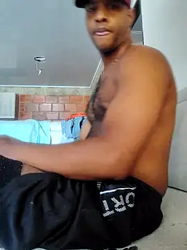 Perropa online show from April 12, 4:34 pm