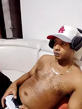 Perropa online show from April 13, 5:35 am