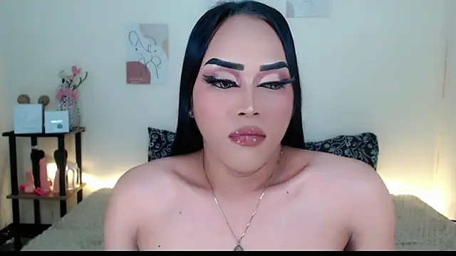 Lessandra Lust online show from October 11, 11:03 pm