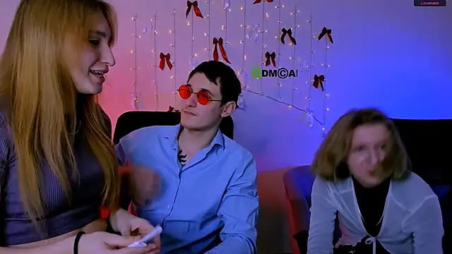 Snapshot of beauty_ginger_ chatting on February 8, 9:18 pm beauty ginger online show from February 8, 9:18 pm