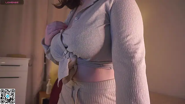 LakeshiaVodopich online show from October 12, 9:08 am