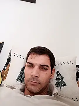 Michael9134 online show from December 18, 9:15 am