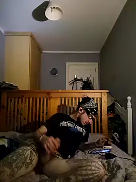 MODEST11 MMiILOO AMARO online show from October 11, 4:12 am