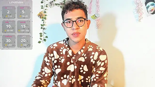 cute sammy 1 online show from September 17, 11:23 am