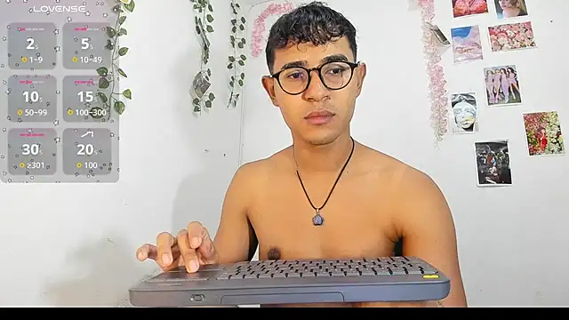 cute sammy 1 online show from November 13, 12:59 pm