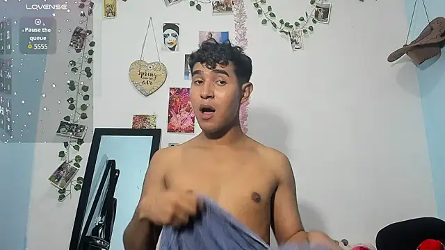 cute sammy 1 online show from December 2, 11:34 pm