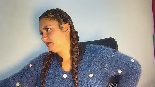 Sunnycurvymf online show from February 24, 9:13 pm