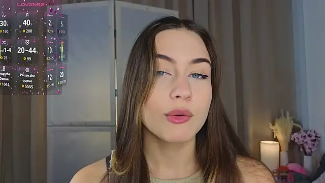 Moonlight1Sonata1 online show from November 17, 9:04 am