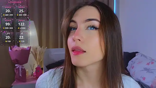 Moonlight1Sonata1 online show from December 18, 9:04 am