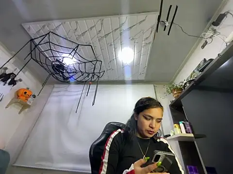 Snapshot of amanne_misa chatting on November 21, 1:48 am amanne misa online show from November 21, 1:48 am