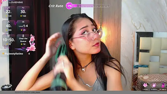Snapshot of honeymoon_12 chatting on July 19, 5:00 am honeymoon 12 online show from July 19, 5:00 am