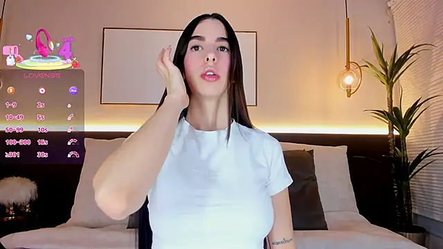 SolAvelar online show from December 15, 3:22 am