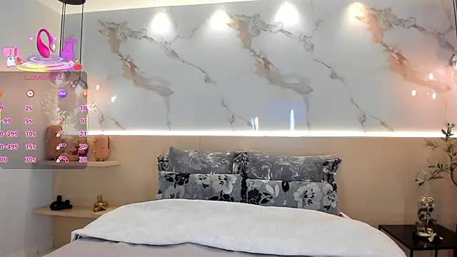 SolAvelar online show from March 4, 11:33 pm