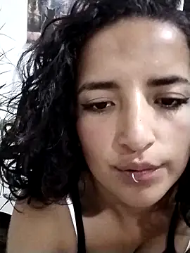 Snapshot of luna_love_xoxo chatting on September 14, 3:38 am luna love xoxo online show from September 14, 3:38 am
