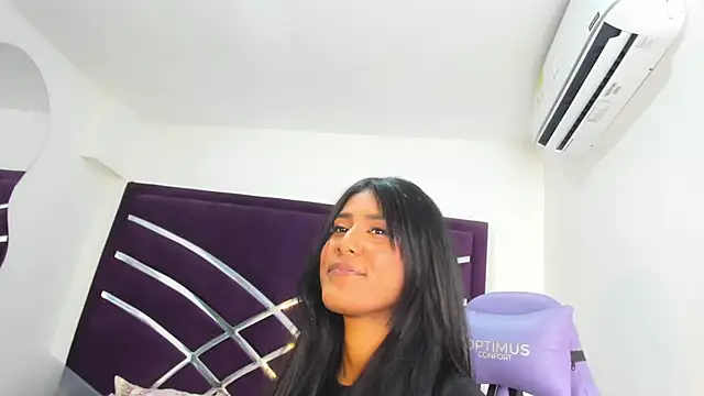 Snapshot of babilett chatting on February 25, 1:15 am babilett online show from February 25, 1:15 am