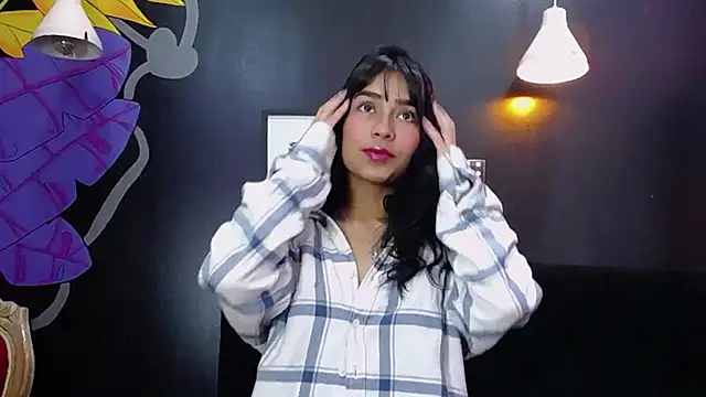 Hott Molly online show from September 16, 8:32 pm