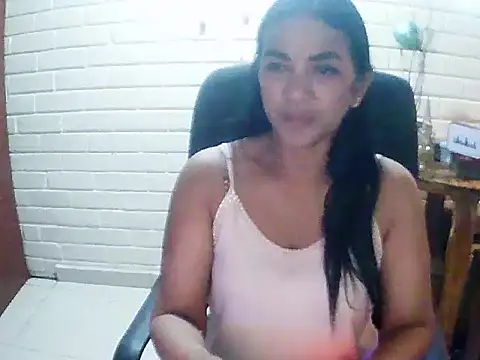 MiiaVelasquez online show from November 25, 4:12 am