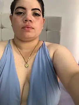 Kuromy x online show from March 10, 6:24 pm