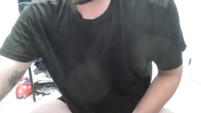 Snapshot of hornyjoe_xxx chatting on September 10, 2:50 pm hornyjoe xxx online show from September 10, 2:50 pm