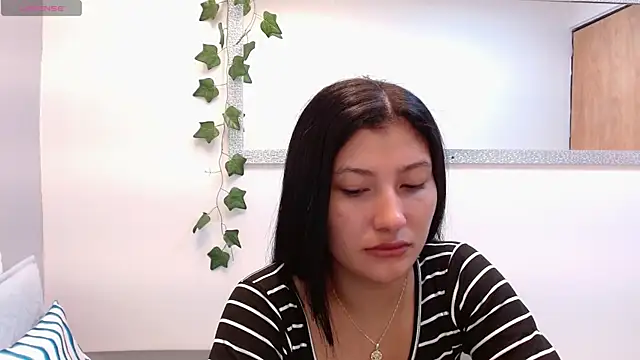 Snapshot of louis_k chatting on June 9, 11:33 am louis k online show from June 9, 11:33 am