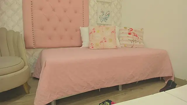 zusan king  online show from March 28, 7:35 pm