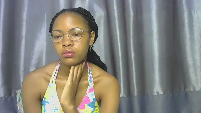 Snapshot of PussyDrip_ chatting on October 4, 6:00 am PussyDrip online show from October 4, 6:00 am