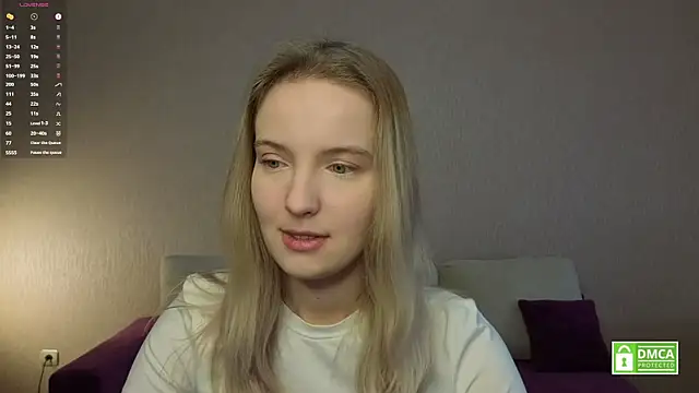 Snapshot of HongTomczak chatting on May 12, 7:38 am HongTomczak online show from May 12, 7:38 am