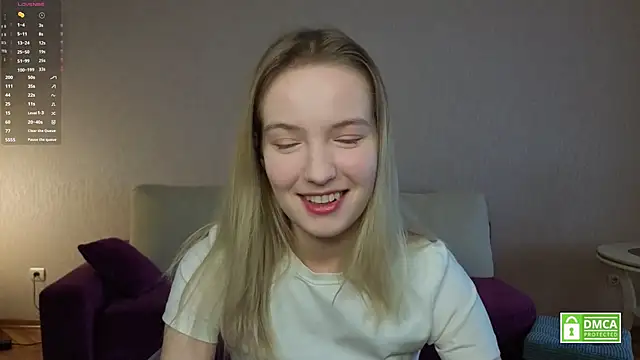 Snapshot of HongTomczak chatting on May 29, 7:39 am HongTomczak online show from May 29, 7:39 am