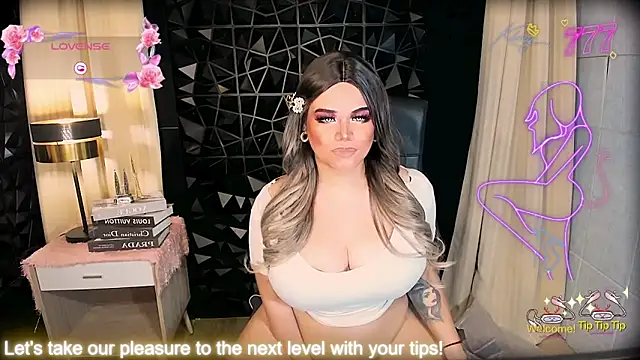 xHugeHarleySelfsuckerx online show from April 7, 9:48 pm