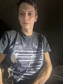 Snapshot of TurOnyou chatting on November 4, 10:20 pm TurOnyou online show from November 4, 10:20 pm