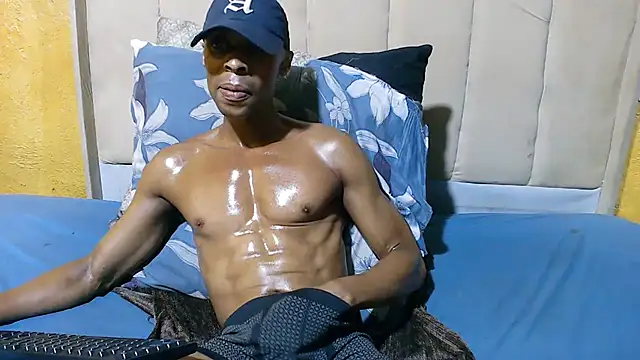 Teemanxxx25 online show from December 3, 4:16 pm