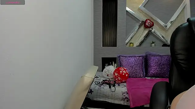 roxana santini online show from October 9, 2:48 pm