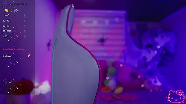  chloe moons  online show from October 9, 12:19 am