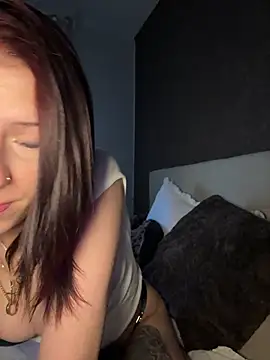 lisapeperoni online show from March 29, 1:44 pm