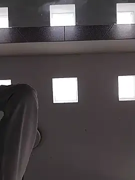 Snapshot of danigarci2307 chatting on November 22, 9:14 pm danigarci2307 online show from November 22, 9:14 pm