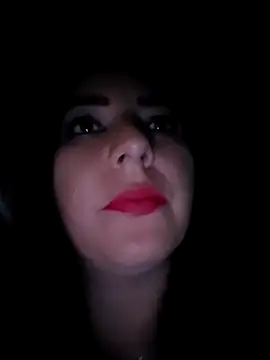 isabella lovem online show from April 12, 4:39 am