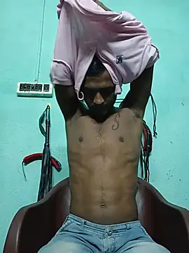 Snapshot of ShinuRoy chatting on July 9, 2:10 pm ShinuRoy online show from July 9, 2:10 pm