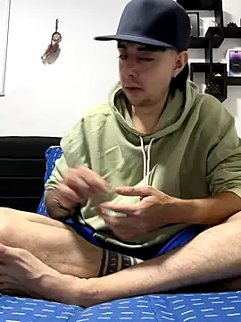 Jaguer2213 online show from September 27, 3:55 am