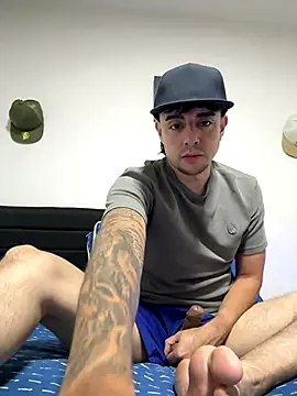 Jaguer2213 online show from October 1, 3:56 am