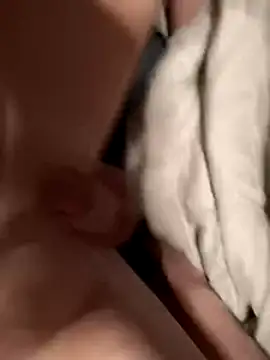 Snapshot of Lukasboynicki chatting on February 28, 10:00 pm Lukasboynicki online show from February 28, 10:00 pm