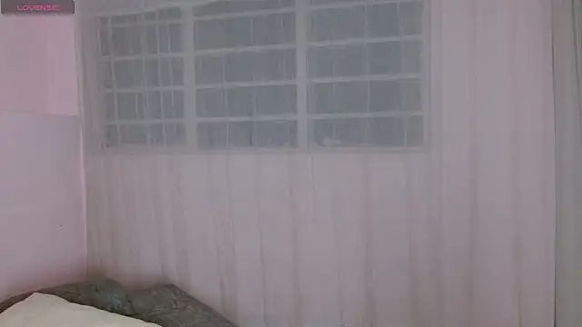 AnnieSparkle online show from March 7, 11:24 pm